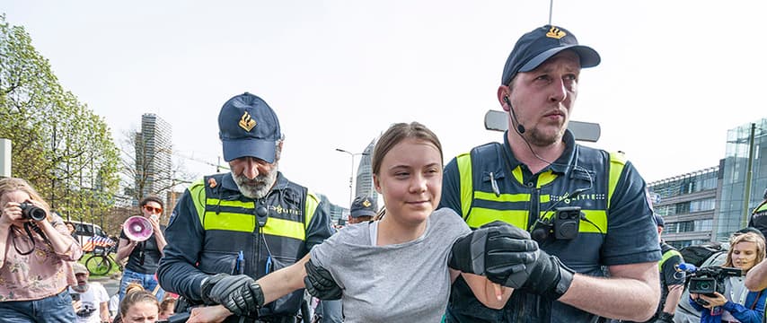 Грета Тунберг VS Я: Пособие по выживанию в эпоху климатического абсурда. Расследование школьного диванного эксперта